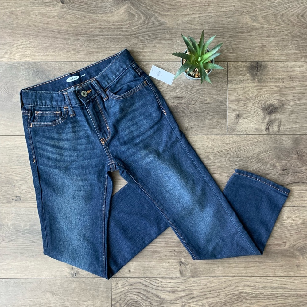 NWT Boys Skinny Jeans (Size 8)
